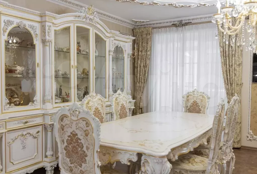 3-к. квартира, 191 м, 10/10 эт. - Фото 0