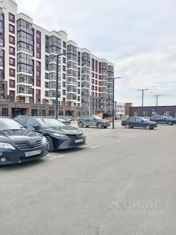 1-к кв. Пермский край, д. Кондратово просп. Дягилева, 4 (33.5 м) - Фото 2