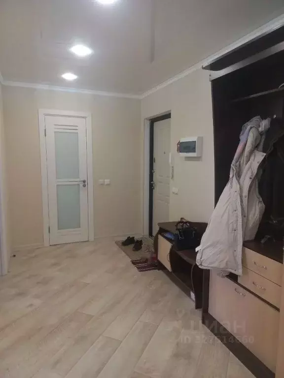 2-к кв. Брянская область, Брянск ул. Горбатова, 41 (58.0 м) - Фото 2