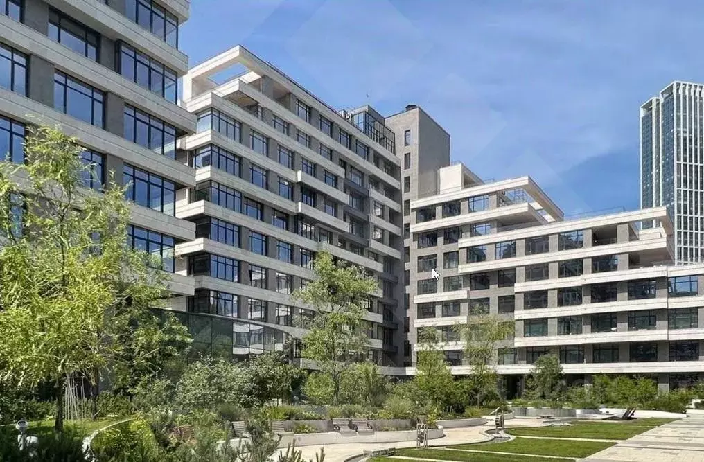 4-к кв. Москва ул. Сергея Бондарчука, 6 (350.0 м) - Фото 2