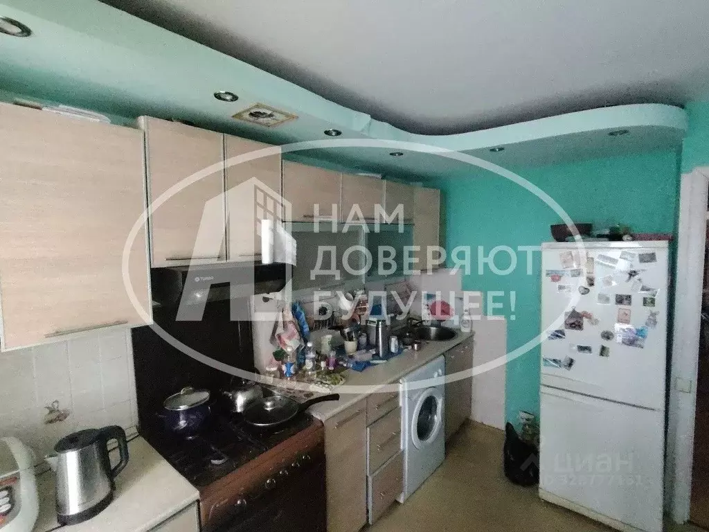 2-к кв. Пермский край, Горнозаводск Горнозаводский район, ул. Красных ... - Фото 2