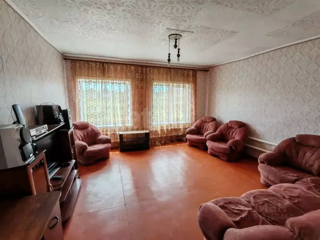 Дом в Алтайский край, Смоленский район, с. Смоленское Южный пер., 8А ... - Фото 1