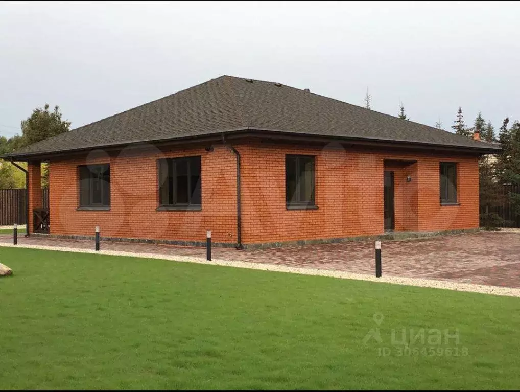 Дом в Псковская область, Псков ул. Яна Райниса, 88В (172 м) - Фото 0