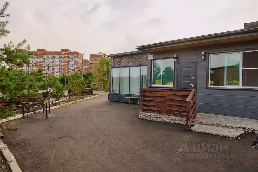 Дом в Хабаровский край, Хабаровск Выборгская ул., 97/2с2 (100 м) - Фото 2