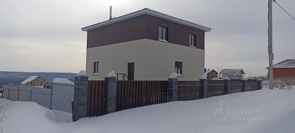 Дом в Башкортостан, Уфимский район, Юматовский сельсовет, с. Станции ... - Фото 1