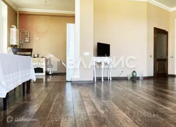 Продаётся 2-к квартира, 80 м - Фото 0