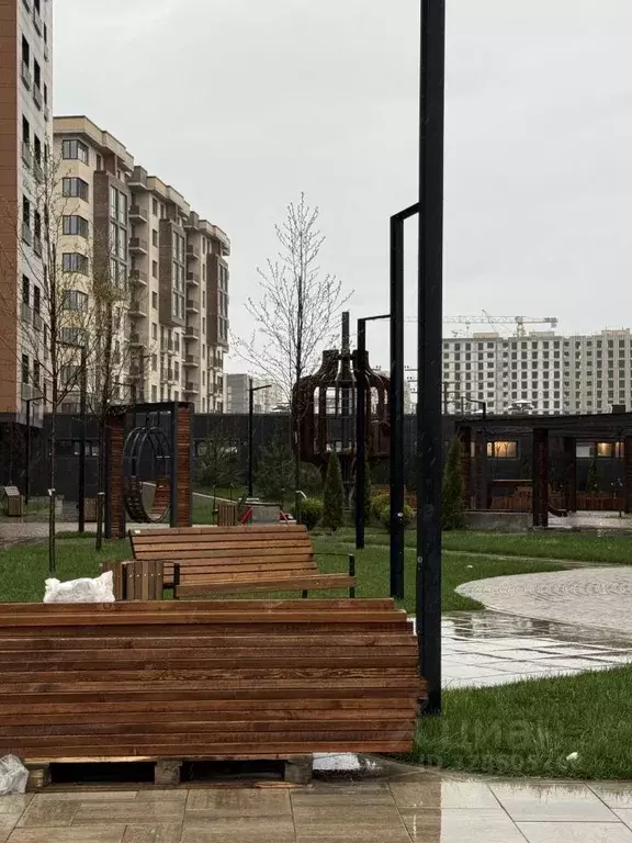 2-к кв. Северная Осетия, Владикавказ ул. Алихана Гагкаева, 19/2 (74.0 ... - Фото 2