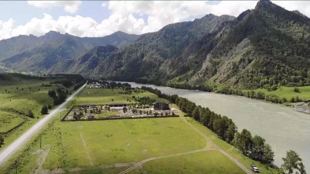 Участок в Алтай, Чемальский район, Чемальское с/пос  (50.0 сот.) - Фото 1