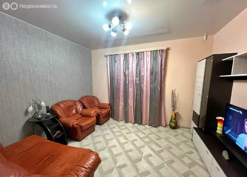 2-комнатная квартира: Кашира, улица Металлистов, 1 (44 м) - Фото 1