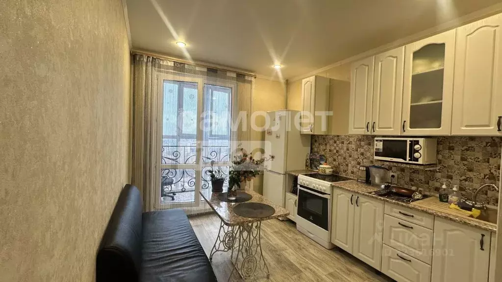 1-к кв. Курская область, Курск просп. Дружбы, 19В (36.0 м) - Фото 2