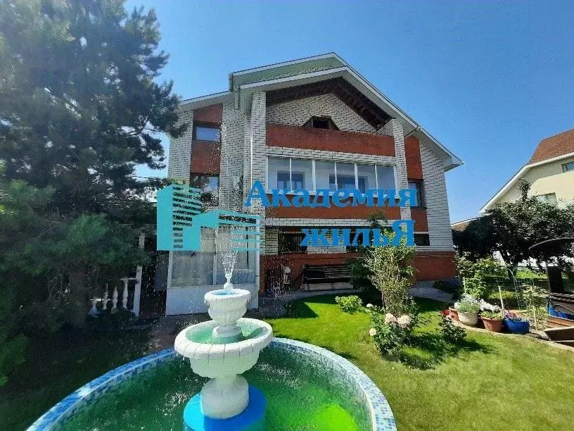 Коттедж в Саратовская область, Балаково пос. Радужный, проезд ... - Фото 1