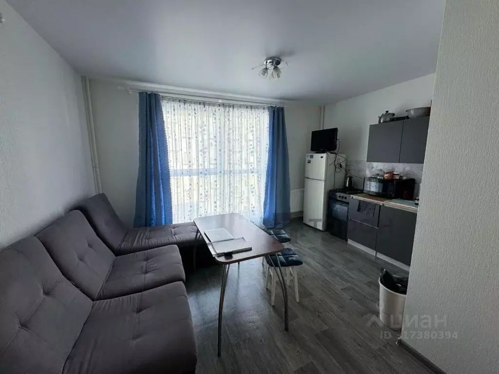 1-к кв. Челябинская область, Челябинск ул. Блюхера, 123 (42.0 м) - Фото 0