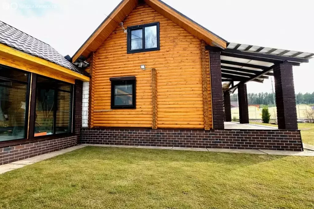 Дом в муниципальное образование Киров, деревня Олинцы, Олинская улица, ... - Фото 1