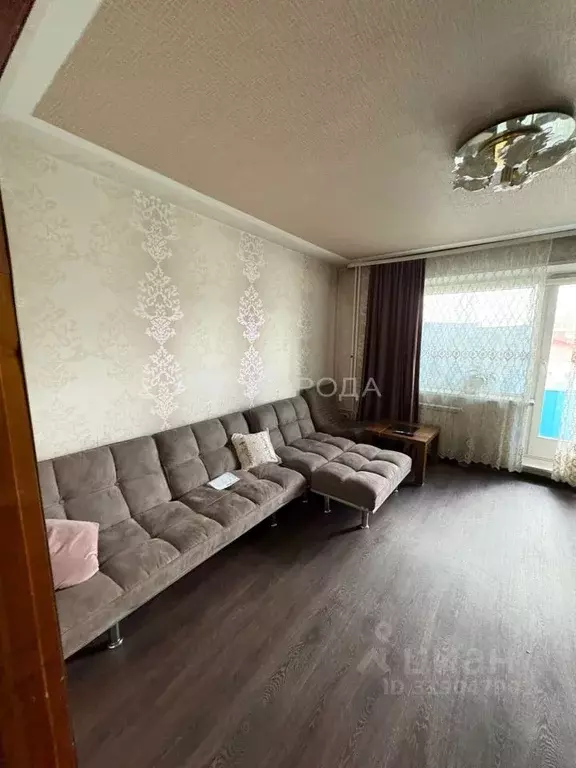 4-к кв. Кемеровская область, Прокопьевск ул. Есенина, 62 (76.0 м) - Фото 0