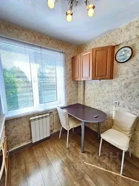2-к кв. Иркутская область, Ангарск 15-й мкр, 9 (45.2 м) - Фото 1