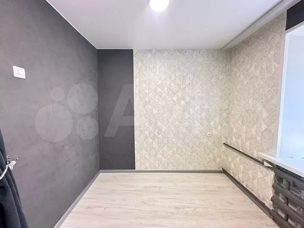 1-к. квартира, 12,3 м, 1/5 эт. - Фото 1