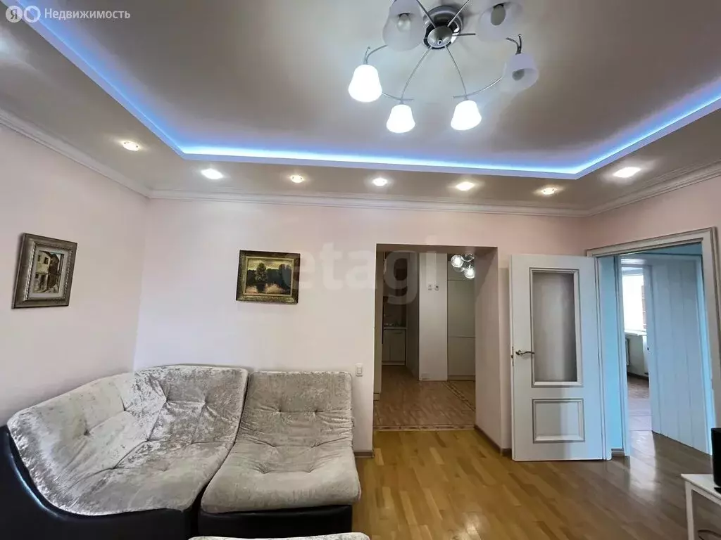 4-комнатная квартира: Челябинск, улица Воровского, 15В (81.5 м) - Фото 2