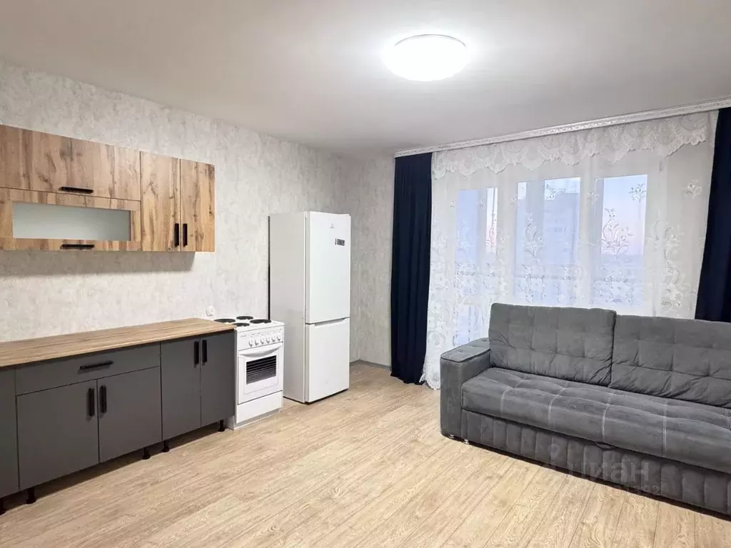 2-к кв. Омская область, Омск ул. Леонида Маслова, 7 (52.0 м) - Фото 1