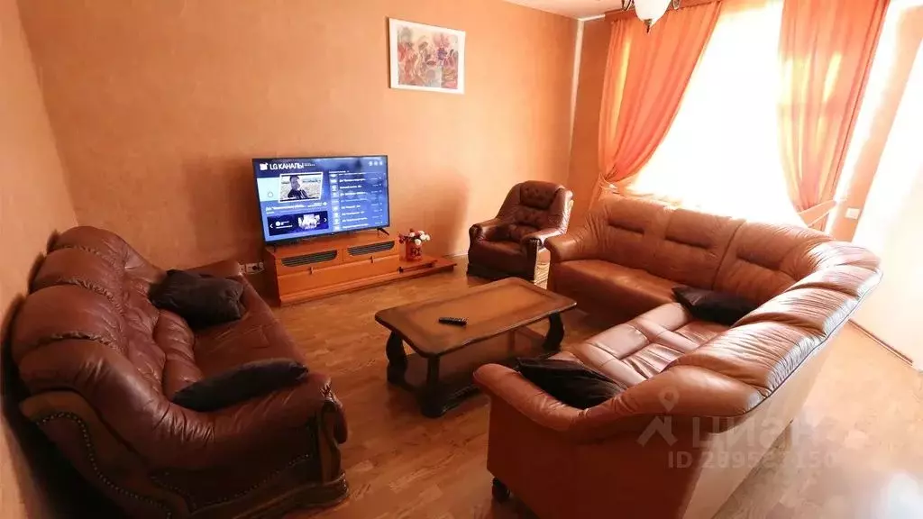 4-к кв. Карелия, Петрозаводск ул. Ровио, 19А (130.0 м) - Фото 1