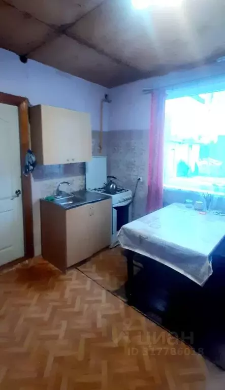 Дом в Ростовская область, Батайск ул. Островского (90 м) - Фото 1