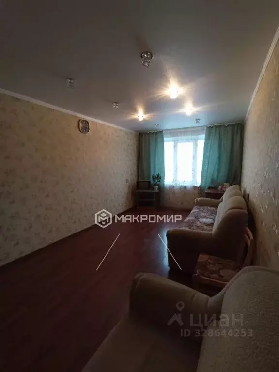 3-к кв. Челябинская область, Челябинск пер. Мамина, 3 (67.0 м) - Фото 1