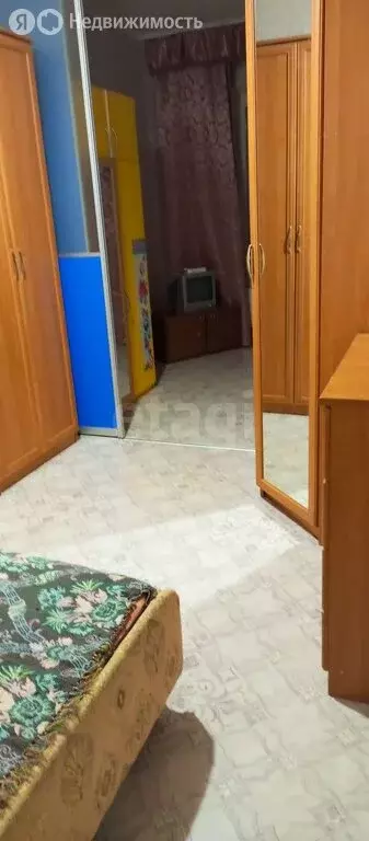 2-комнатная квартира: Покровск, Заводская улица, 9 (61 м) - Фото 2