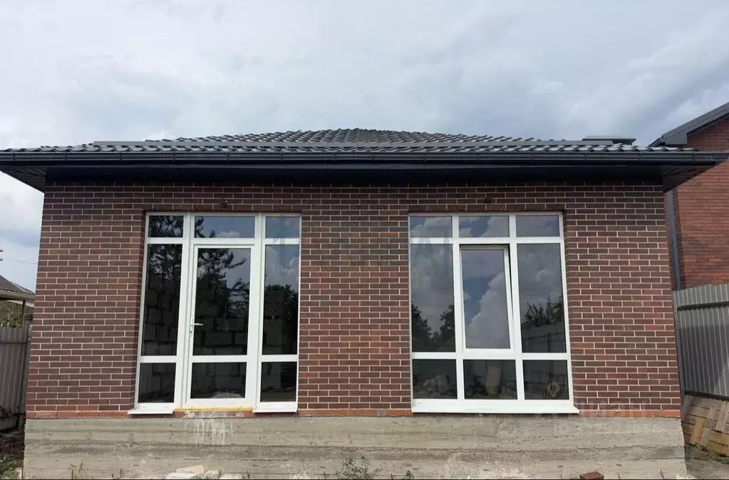 Дом в Ростовская область, Шахты Лучевая ул., 21 (105 м) - Фото 1