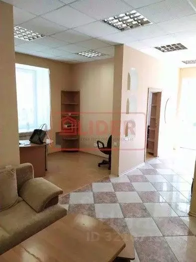 Офис в Севастополь ул. Большая Морская, 39 (63 м) - Фото 2