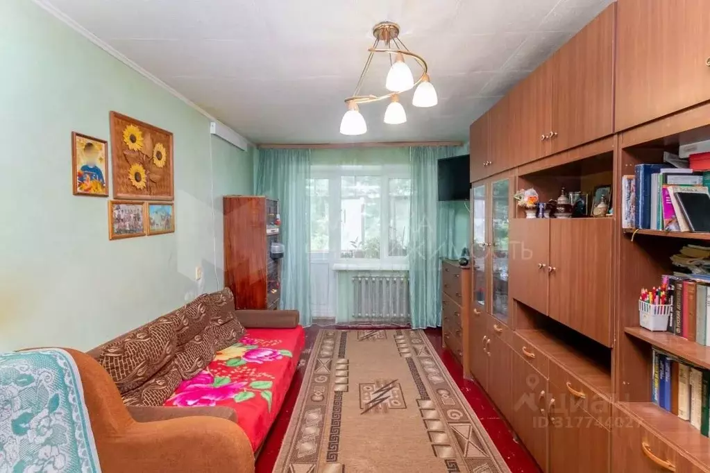 2-к кв. Тюменская область, Тюмень ул. Белинского, 30 (44.3 м) - Фото 0
