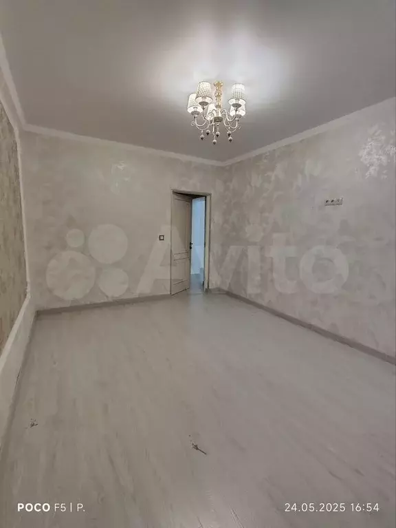 1-к. квартира, 70 м, 5/10 эт. - Фото 1