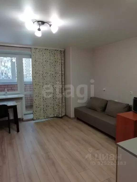 Студия Тюменская область, Тюмень Мелиораторов мкр, ул. Голышева, 2к3 ... - Фото 1