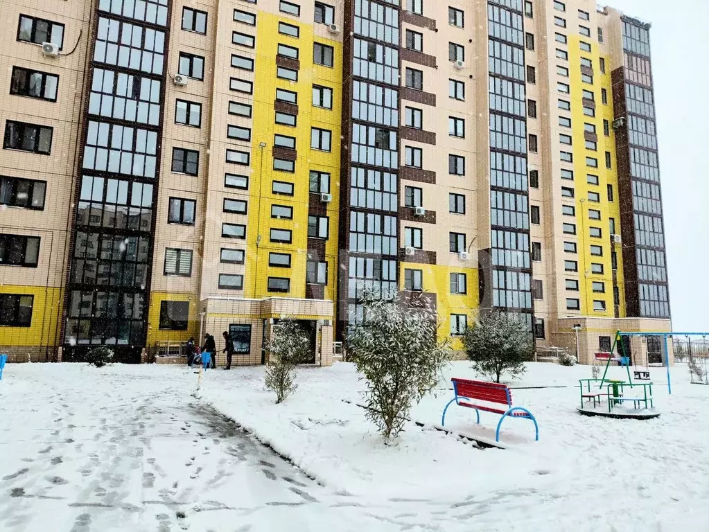 2-к кв. Омская область, Омск проезд 6-й Амурский, 18 (57.5 м) - Фото 2