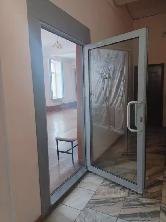 Помещение свободного назначения в Кемеровская область, Кемерово ул. 40 ... - Фото 1