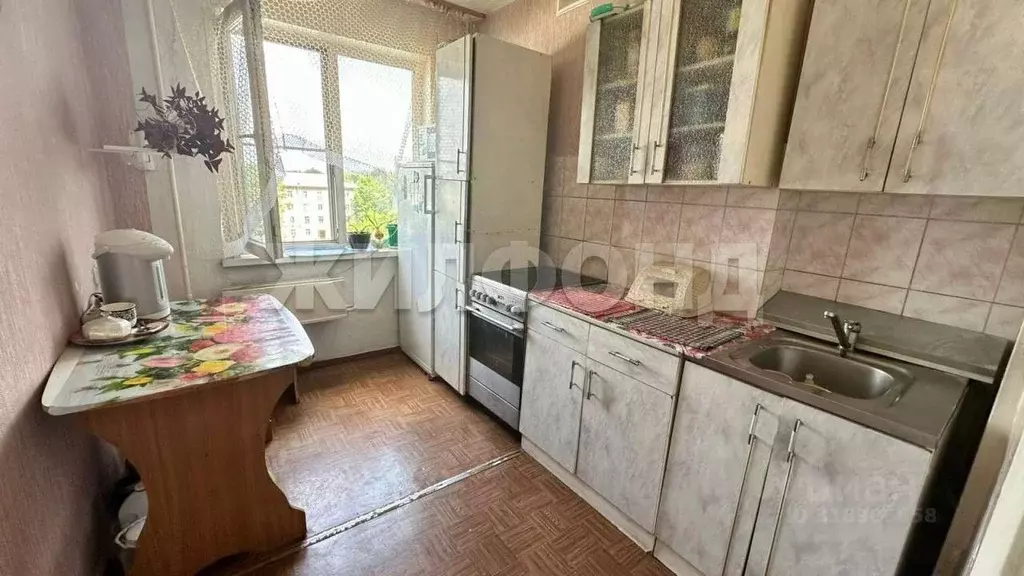 3-к кв. Новосибирская область, Новосибирск Вертковская ул., 19 (58.3 ... - Фото 0