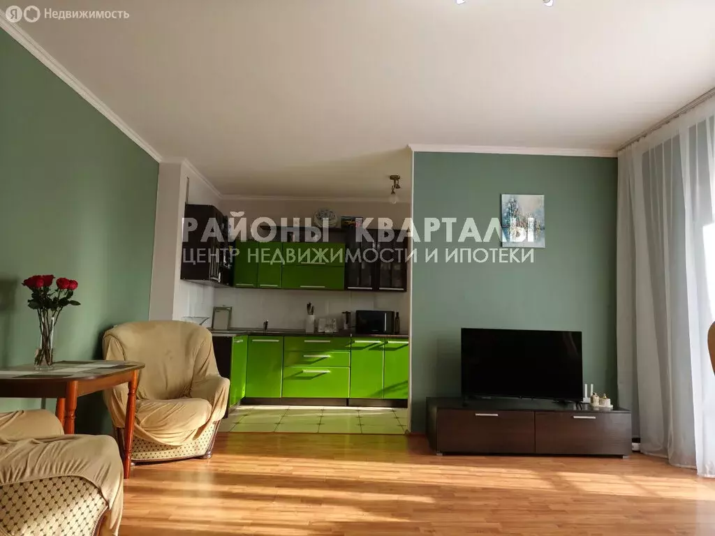 2-комнатная квартира: Челябинск, улица Братьев Кашириных, 68 (62.9 м) - Фото 1