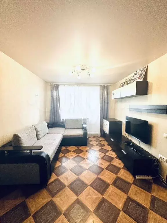 1-к. квартира, 33 м, 7/10 эт. - Фото 1