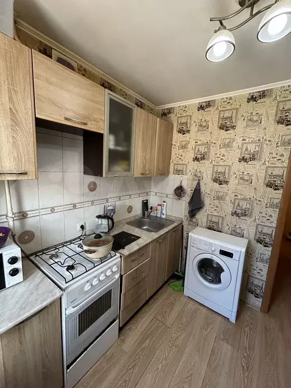 1-к. квартира, 30 м, 2/5 эт. - Фото 0