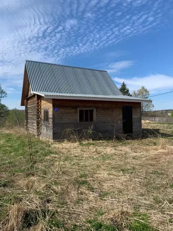 Дом в Вологодская область, Сокольский муниципальный округ, д. Козлово  ... - Фото 0