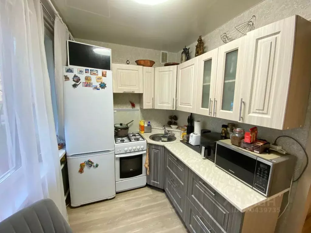 1-к кв. Иркутская область, Ангарск 10-й мкр, 57 (33.0 м) - Фото 0