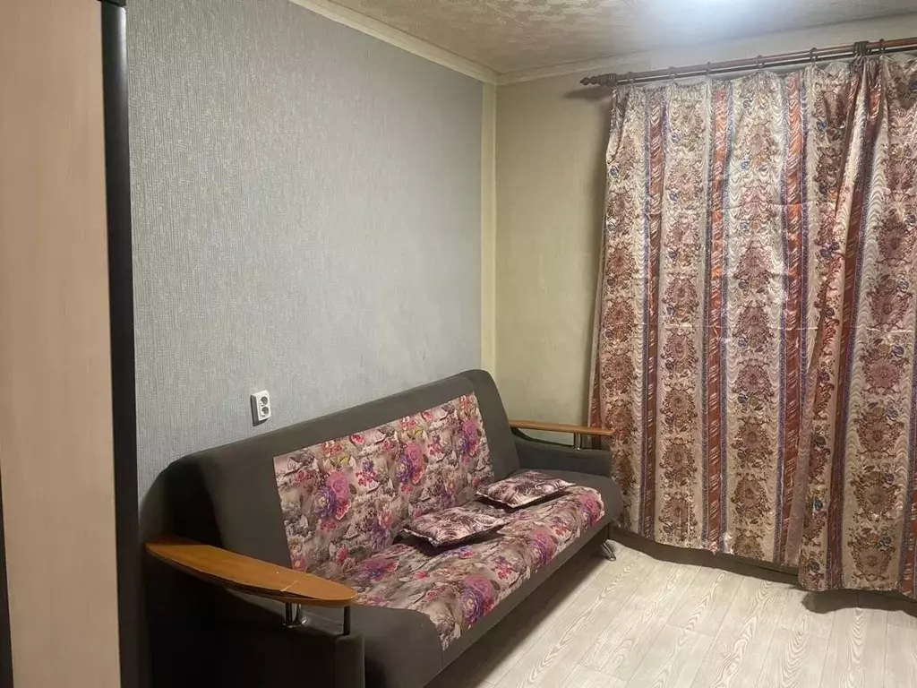 Комната Иркутская область, Иркутск ул. Василия Ледовского, 3А (14.0 м) - Фото 2