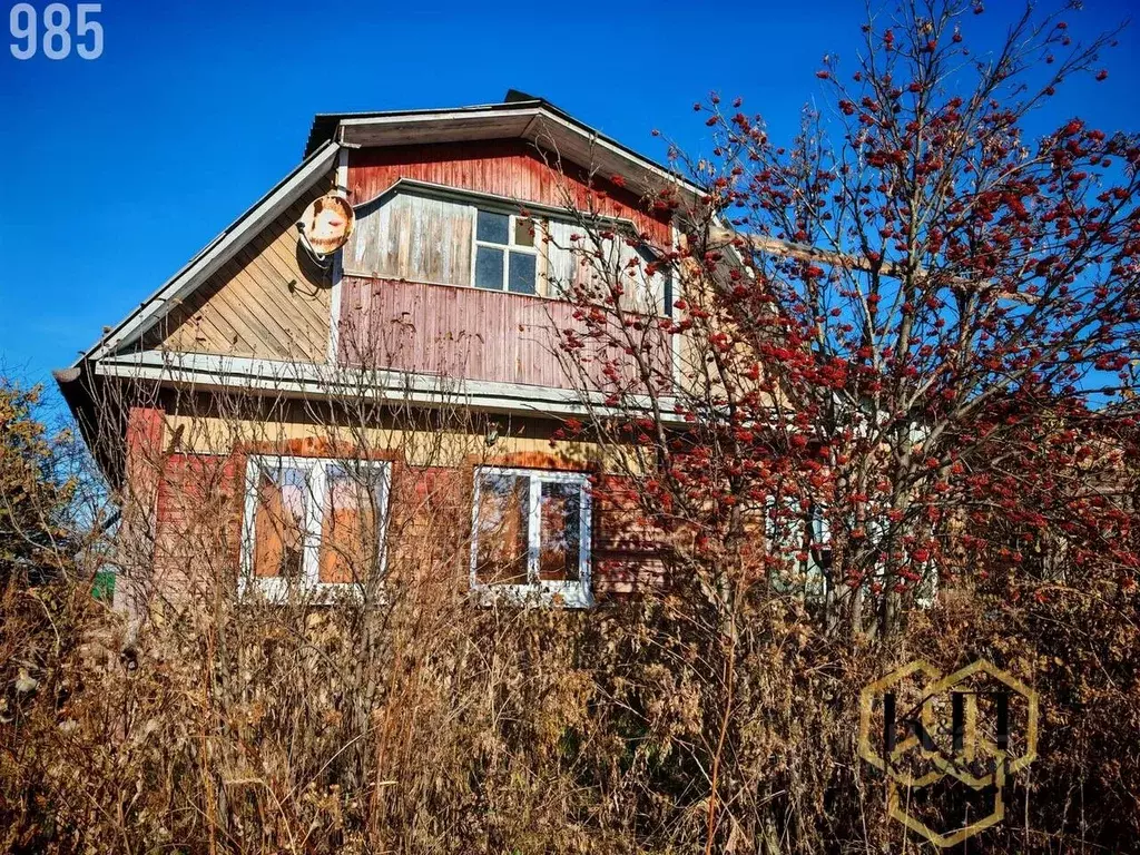 Дом в Свердловская область, Полевской городской округ, с. Полдневая ... - Фото 1