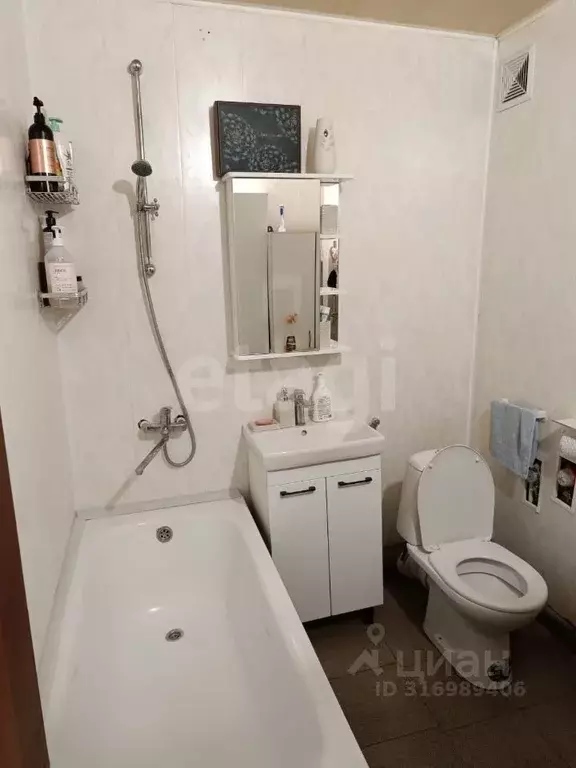 2-к кв. Ростовская область, Таганрог ул. Чехова, 322 (35.0 м) - Фото 0