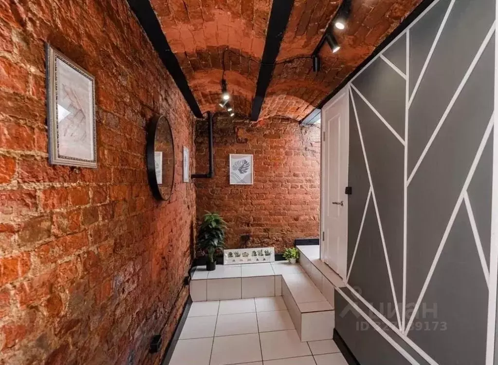 Помещение свободного назначения в Санкт-Петербург Угловой пер., 11 (8 ... - Фото 1