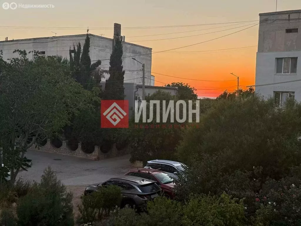 2-комнатная квартира: Севастополь, улица Челнокова, 33 (59 м) - Фото 1