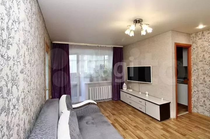 2-к. квартира, 44м, 5/5эт. - Фото 0