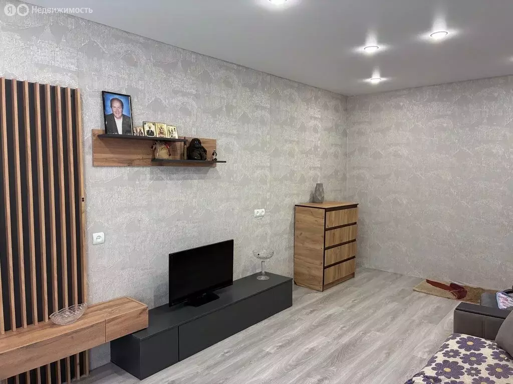 2-комнатная квартира: Мценск, улица Кузьмина, 14 (50.7 м) - Фото 0
