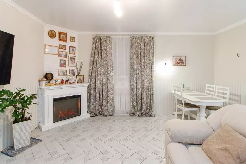 Таунхаус в Тюменская область, Тюмень Выборгская ул. (114 м) - Фото 1