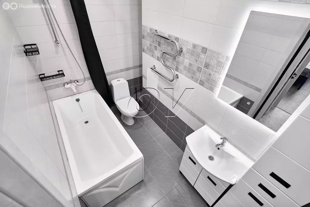 2-комнатная квартира: Омск, Взлётная улица, 11/1 (56.4 м) - Фото 1