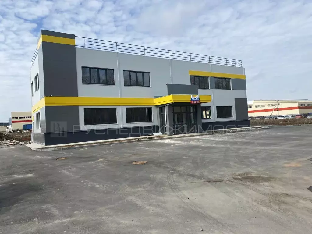 Офис в Кировская область, Киров Производственная ул., 31Б (620 м) - Фото 0