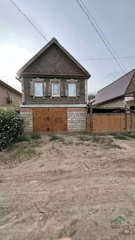 Дом в Астраханская область, Астрахань ул. Карамзина, 33 (99 м) - Фото 1